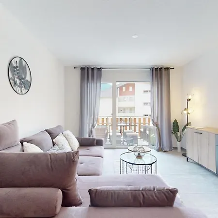 With Sauna And Mountain View Apartament Leukerbad