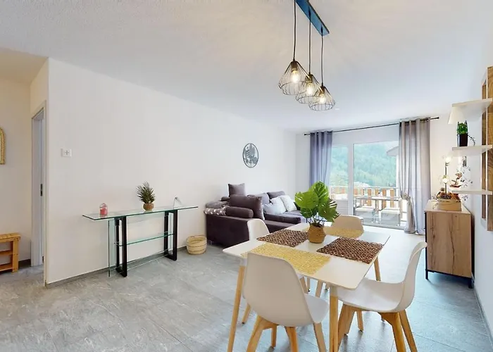 With Sauna And Mountain View Apartament *